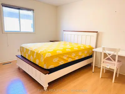 Detached in Vaughan