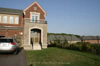 40 Richard Boyd Drive, East Gwillimbury, On L9n 0s6