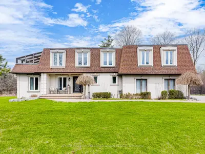 Detached in Aurora