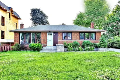 Detached in Richmond Hill