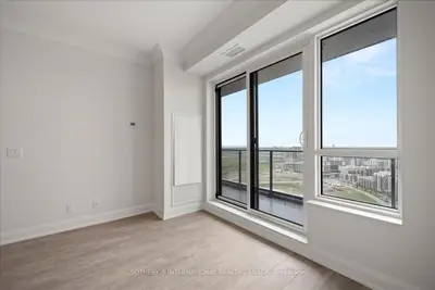 Condo Apartment in Markham