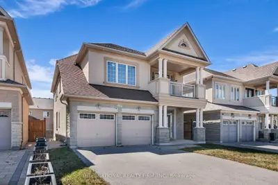 Detached in Vaughan