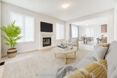 Detached in Georgina