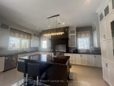 Detached in Richmond Hill