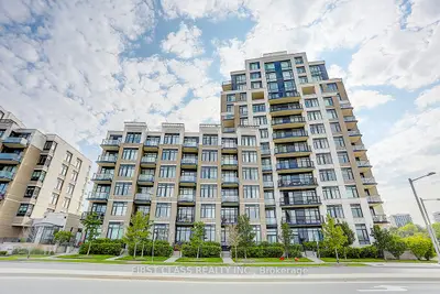Condo Apartment in Markham