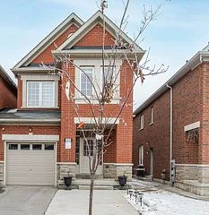 11 Walter Sinclair Court, Richmond Hill, ON L4E 0X1