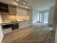7890 Jane Street 1211, Vaughan, ON L4K 2M7