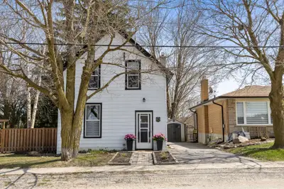 Detached in Uxbridge