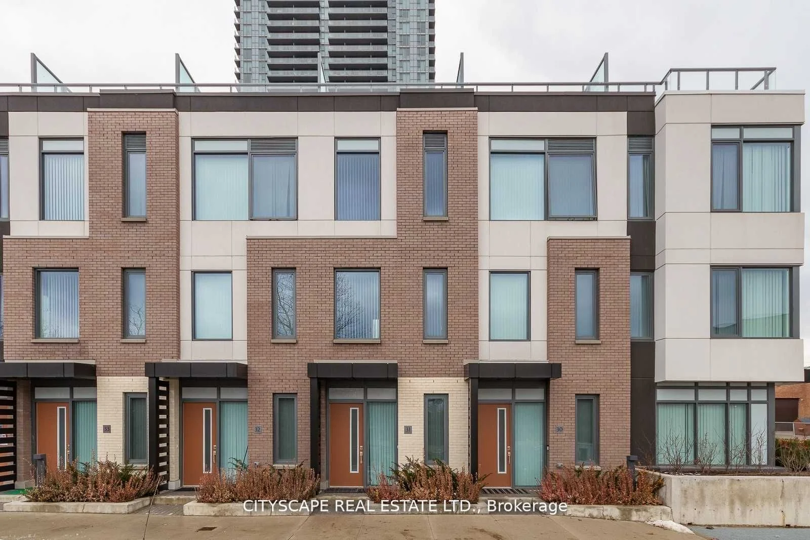 1030 Portage Parkway Th 27, Vaughan, On L4k 0k3