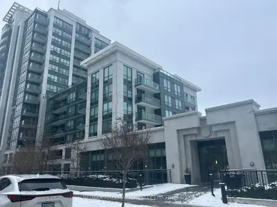 Condo Apartment in Vaughan