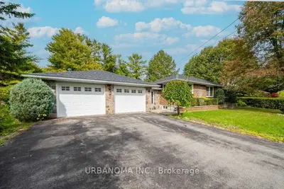44 Princess Street, East Gwillimbury, On L0g 1m0