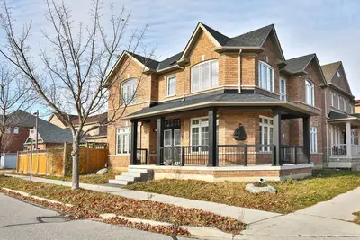 Detached in Markham