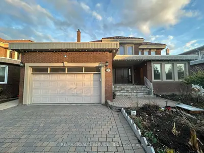 Detached in Vaughan