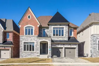 Detached in Vaughan