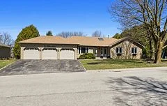 35 William Street, East Gwillimbury, ON L0G 1V0