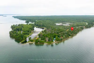 Detached in Georgina Islands