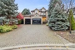 71 Goldpark Court, Vaughan, On L4l 8v5