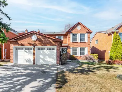 Detached in Markham