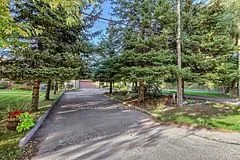 10 Maple Grove Avenue, Richmond Hill, ON L4E 2T3