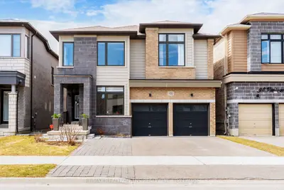 Detached in Newmarket