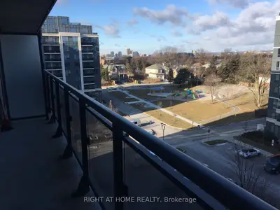 372 Highway 7 Avenue E 818, Richmond Hill, On L4b 0c6