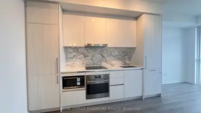225 Commerce Street 3510, Vaughan, On L4k 0r1