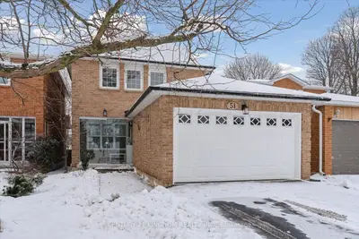 Detached in Richmond Hill
