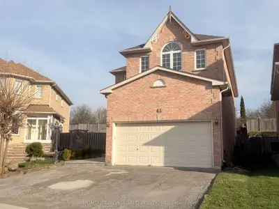 Detached in Markham