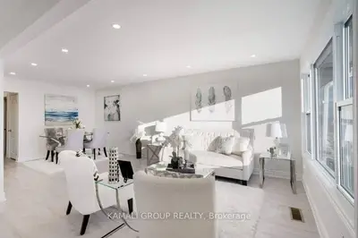 Semi-Detached in Newmarket