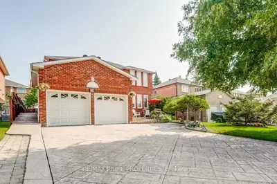 Detached in Markham