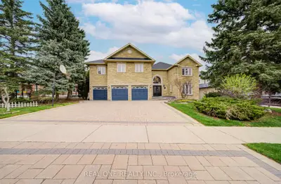 Detached in Richmond Hill