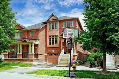 Semi-Detached in Markham