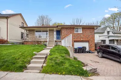 97 John Street E 1, Bradford West Gwillimbury, On L3z 2b1