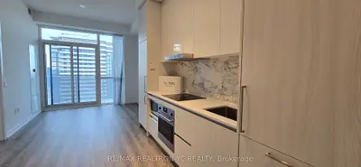 195 Commerce Street 4301, Vaughan, On L4k 0p9