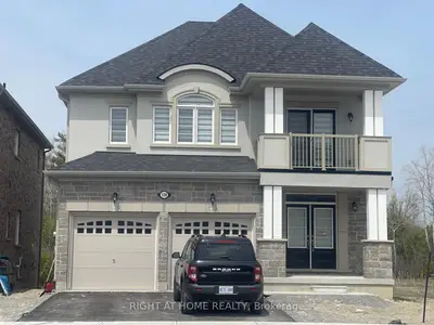 Detached in Georgina
