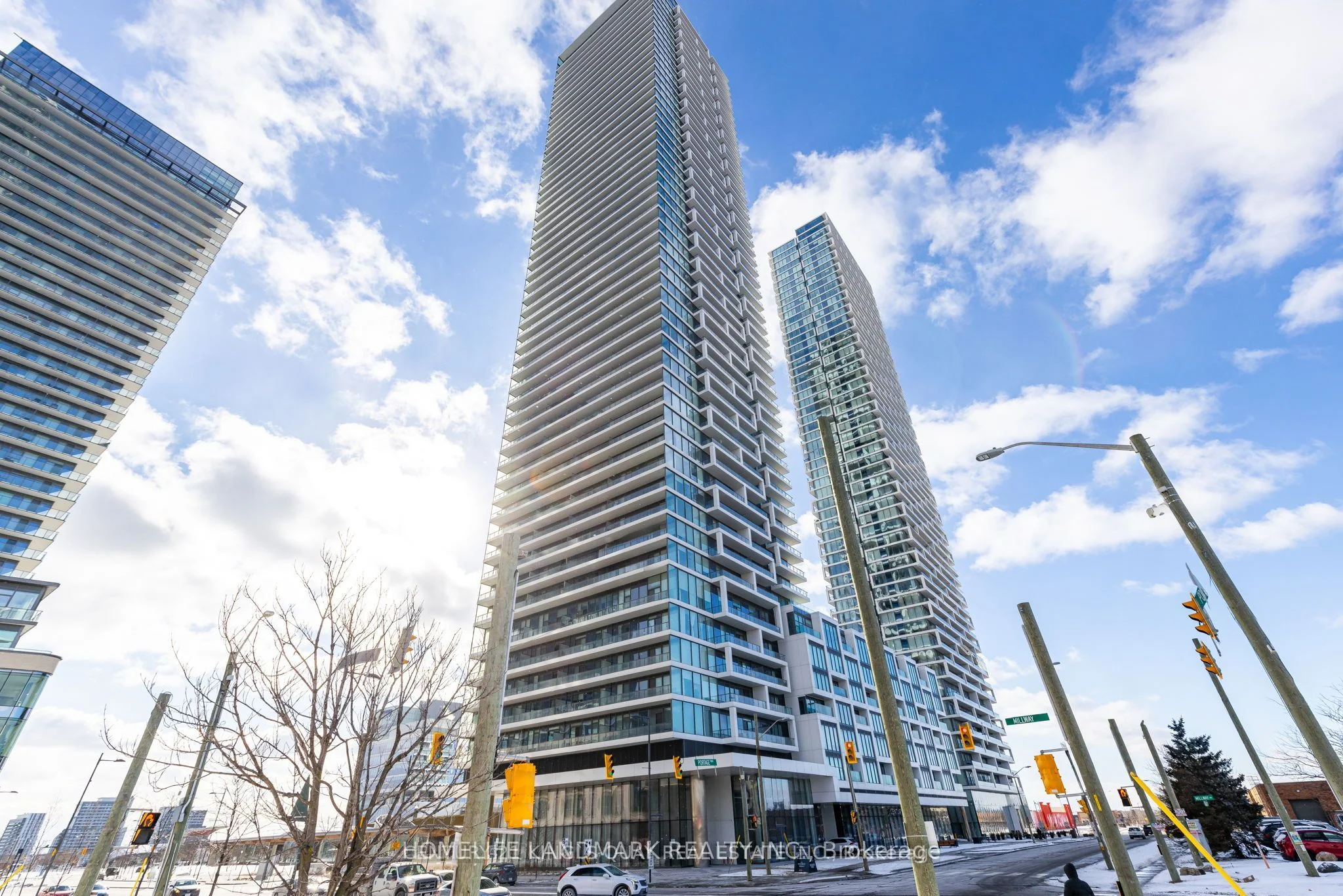 950 Portage Parkway 5912, Vaughan, ON L4K 0J7