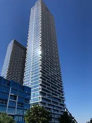 898 Portage Parkway 1907, Vaughan, On L4k 0j6