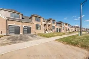 Att/Row/Townhouse in Adjala-Tosorontio