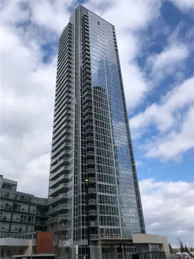 Condo Apartment in Vaughan