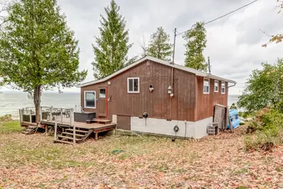 Detached in Georgina Islands