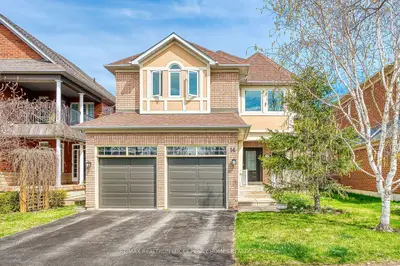 14 Kaitlin Drive, Richmond Hill, On L4e 3w6