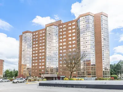 20 Baif Boulevard 805, Richmond Hill, On L4c 8t1