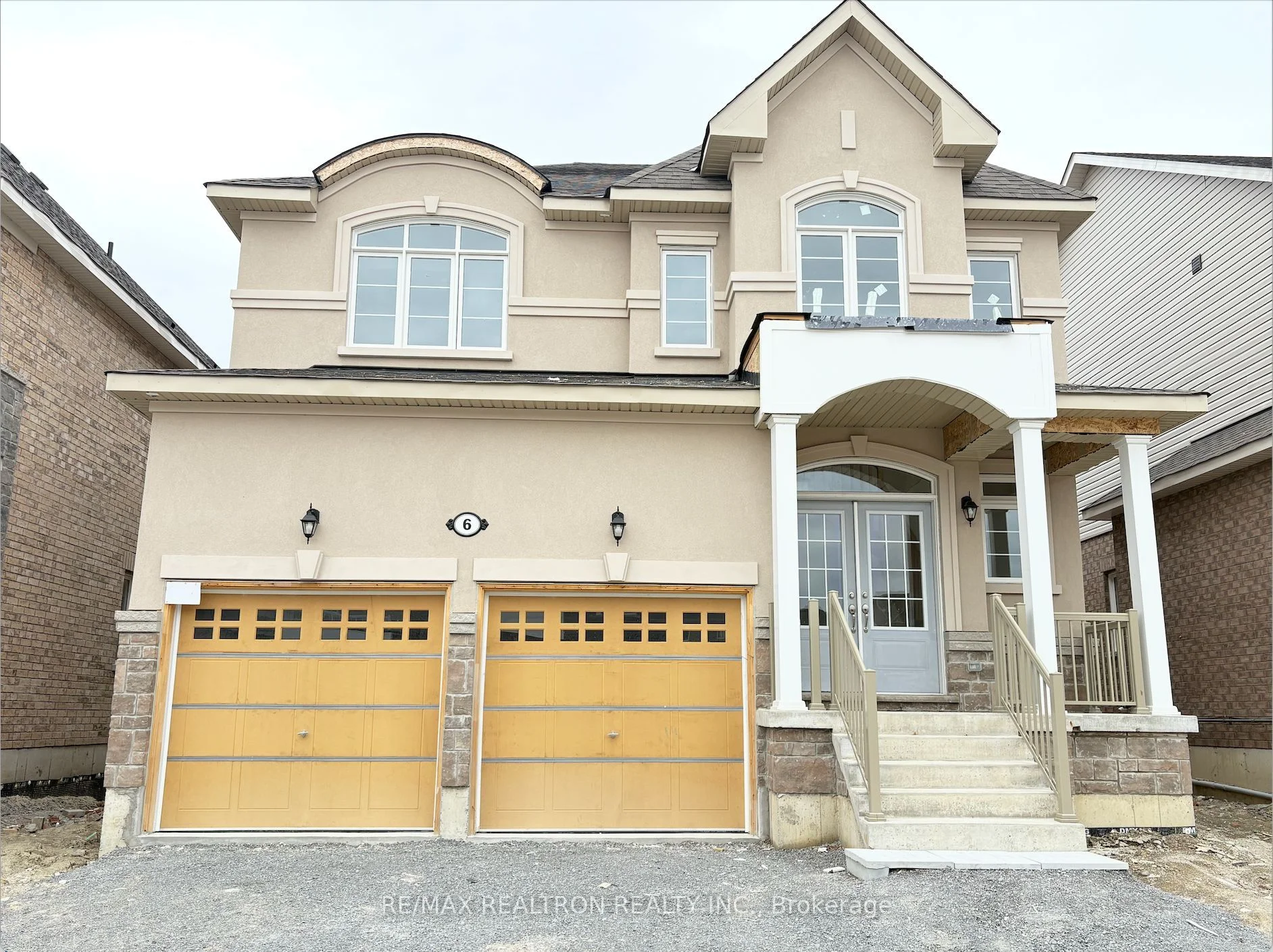 6 Heather Fullerton Avenue, Georgina, ON L0E 1R0