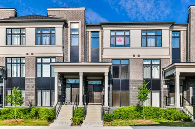 Att/Row/Townhouse in Markham