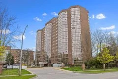 20 Baif Boulevard 709, Richmond Hill, ON L4C 8T1