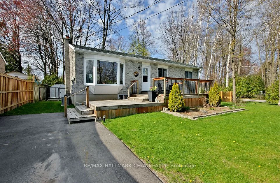 700 James Street, Innisfil, ON L9S 2G7