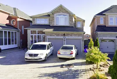 Detached in Markham
