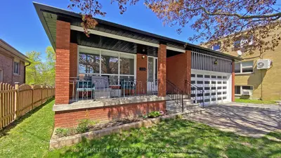 Detached in Richmond Hill