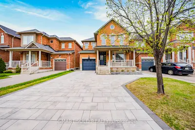 Detached in Vaughan