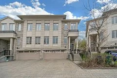 28 Plowman Lane, Richmond Hill, On L4b 0g4